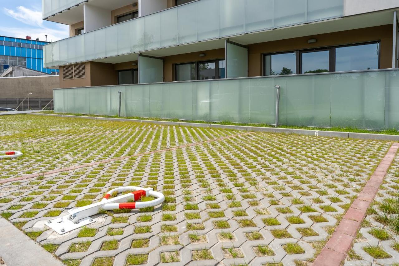 Lily Apartman Kołobrzeg Kültér fotó